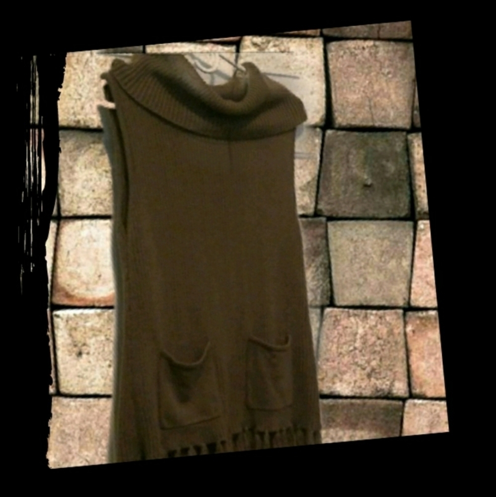 C. Luce Cute Tunic - Picture 8 of 8